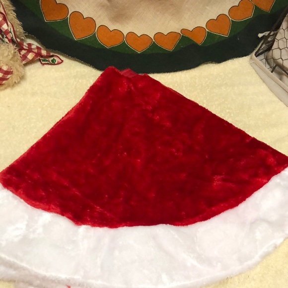 Christmas Tree Skirt Like Santa’s Cap 34"  fuzzy Red and White - Picture 2 of 2